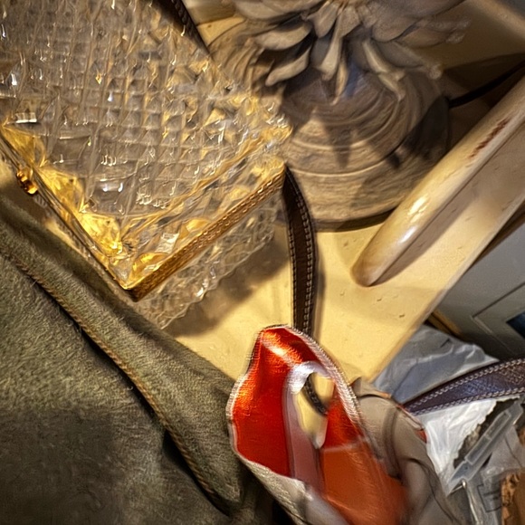 Tignanello  Green Suede and Leather    Shoulder Bag - Picture 9 of 11